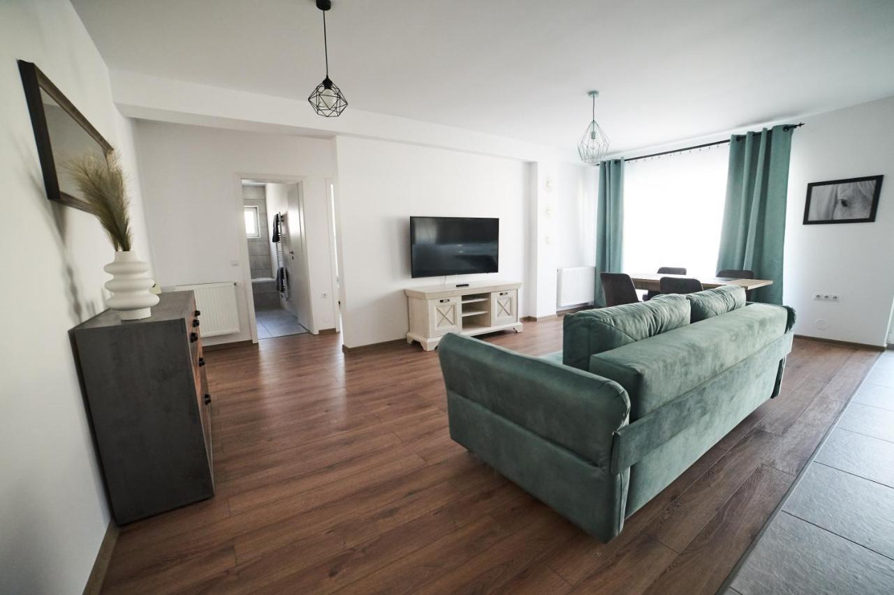 Flh - Modern 3 Apt Near Old Town - 15 Min Walk ซีบิว ภายนอก รูปภาพ